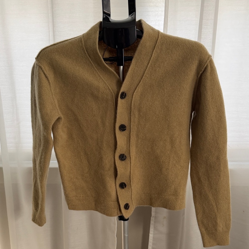 ZARA Button-Up Cardigan – Size Medium (Never Worn)